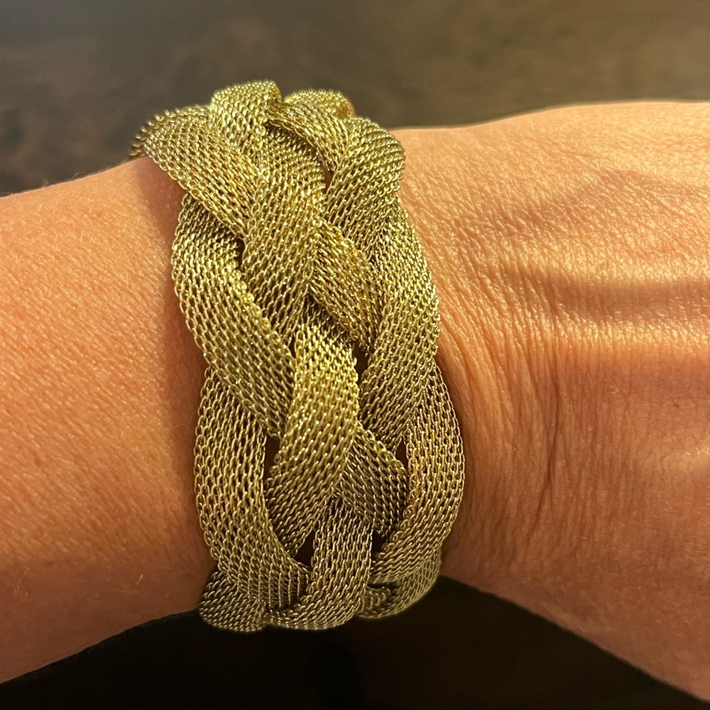Bold Gold-Tone Braided Mesh Bracelet 7.5 Inch Magnetic Clasp Disco Festival